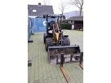 фронтальный погрузчик JCB 403