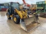 фронтальный погрузчик CATERPILLAR 906M