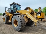 фронтальный погрузчик CATERPILLAR 966M