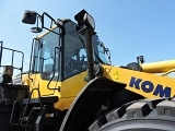 фронтальный погрузчик KOMATSU WA470-8E0