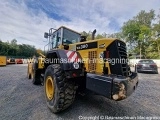 фронтальный погрузчик KOMATSU WA380-5