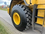 фронтальный погрузчик CATERPILLAR 966K