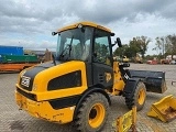 фронтальный погрузчик JCB 406