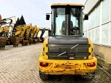 фронтальный погрузчик VOLVO L30G