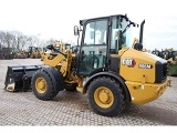 фронтальный погрузчик CATERPILLAR 906M