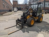 фронтальный погрузчик JCB 403