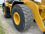 фронтальный погрузчик CATERPILLAR 966M