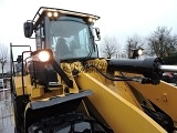 фронтальный погрузчик CATERPILLAR 966M