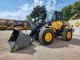 фронтальный погрузчик KOMATSU WA250PT-5