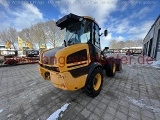 фронтальный погрузчик JCB 409