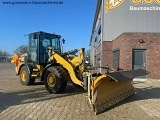 фронтальный погрузчик CATERPILLAR 907M