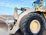 фронтальный погрузчик VOLVO L350F