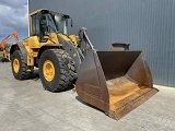 фронтальный погрузчик VOLVO L120F