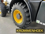 фронтальный погрузчик KOMATSU WA70M-8E0