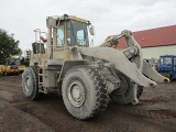 фронтальный погрузчик CATERPILLAR 966D