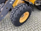 фронтальный погрузчик VOLVO L25F