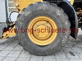 фронтальный погрузчик CATERPILLAR 907M