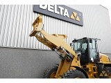 фронтальный погрузчик CATERPILLAR 920