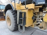 фронтальный погрузчик CATERPILLAR 966M