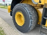 фронтальный погрузчик CATERPILLAR 966M