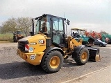 фронтальный погрузчик CATERPILLAR 908M