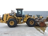 фронтальный погрузчик CATERPILLAR 966M