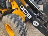 фронтальный погрузчик JCB 406