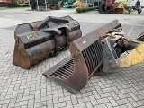 фронтальный погрузчик KOMATSU WA270-7