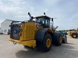 фронтальный погрузчик John-Deere 744 K