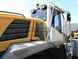 фронтальный погрузчик LIEBHERR L 556