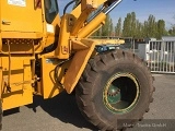 фронтальный погрузчик KOMATSU WA250-1