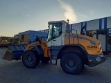 фронтальный погрузчик LIEBHERR L 526