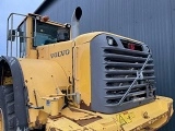 фронтальный погрузчик VOLVO L180F