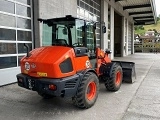 фронтальный погрузчик KUBOTA R090