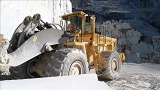 фронтальный погрузчик VOLVO L 330 E