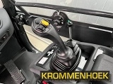 фронтальный погрузчик KOMATSU WA70M-8E0