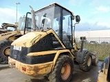 фронтальный погрузчик CATERPILLAR 906