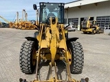 фронтальный погрузчик CATERPILLAR 910M