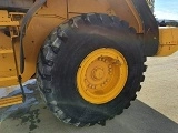 фронтальный погрузчик VOLVO L120F