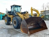 фронтальный погрузчик CATERPILLAR 966M