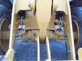 фронтальный погрузчик CATERPILLAR 910M