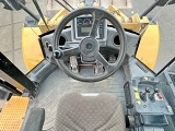 фронтальный погрузчик CATERPILLAR 972K