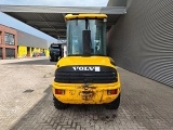 фронтальный погрузчик VOLVO L 32