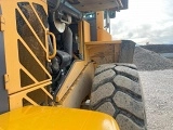 фронтальный погрузчик VOLVO L120F