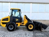 фронтальный погрузчик JCB 406