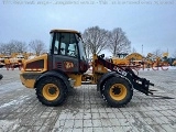 фронтальный погрузчик JCB 409