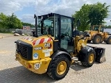 фронтальный погрузчик CATERPILLAR 906M