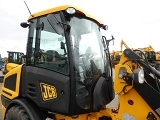 фронтальный погрузчик JCB 407