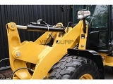 фронтальный погрузчик CATERPILLAR 906M