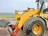 фронтальный погрузчик CATERPILLAR 928 G